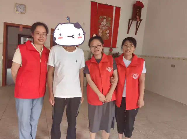 【呵“护”到家】PICC导管护理解决患者心头之“患” 【呵“护”到家】PICC导管护理解决患者心头之“患”