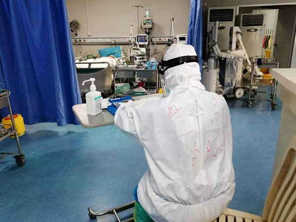 英雄回家!400万抚州人民欢迎你们凯旋! 英雄回家!400万抚州人民欢迎你们凯旋!