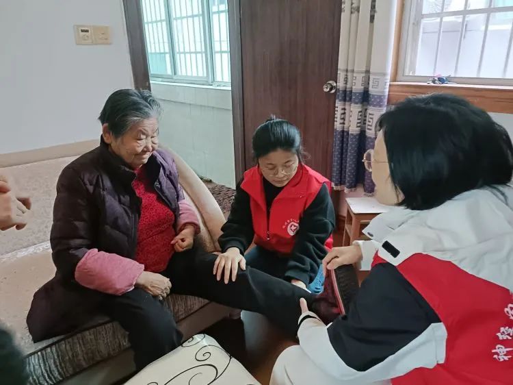 【呵护到家】护理延伸到家,关爱延续到心 【呵护到家】护理延伸到家,关爱延续到心