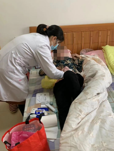 抚州:延伸服务进家门 居家护理暖人心 抚州:延伸服务进家门 居家护理暖人心