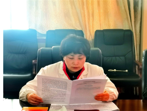 坚定理想信念 锤炼医者仁心 坚定理想信念 锤炼医者仁心