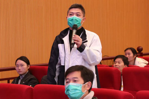 【学术活动】美国奥古斯塔大学乔治亚医学院教授来我院授课 【学术活动】美国奥古斯塔大学乔治亚医学院教授来我院授课