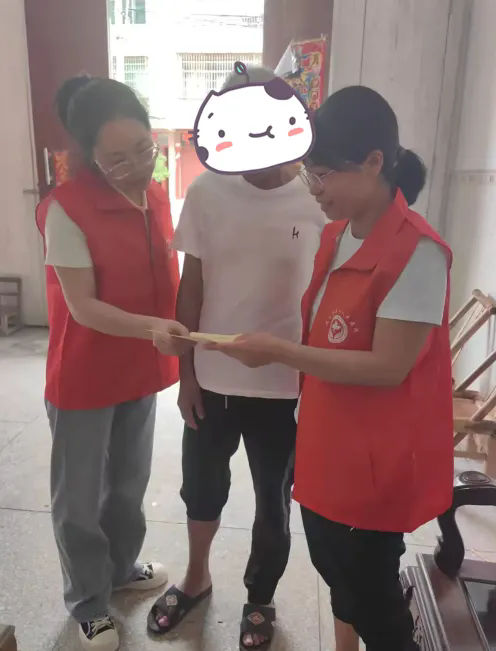 【呵“护”到家】PICC导管护理解决患者心头之“患” 【呵“护”到家】PICC导管护理解决患者心头之“患”