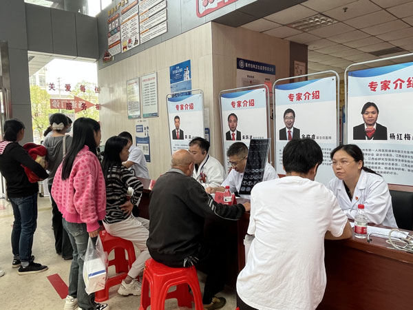 “双建”活动“联！连！看！” 这场主题 实践活动凝心又聚力