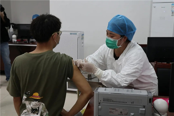 直击抚州普通人群新冠疫苗接种现场!这些要注意… 直击抚州普通人群新冠疫苗接种现场!这些要注意…