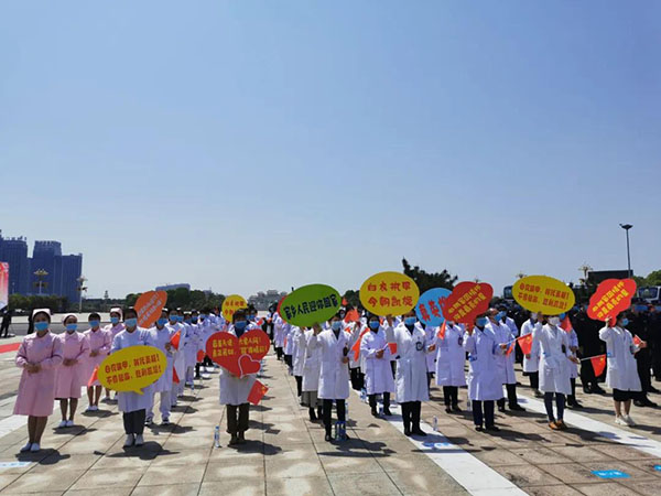 ?平安凯旋!春暖花开迎接最美的你们! ?平安凯旋!春暖花开迎接最美的你们!