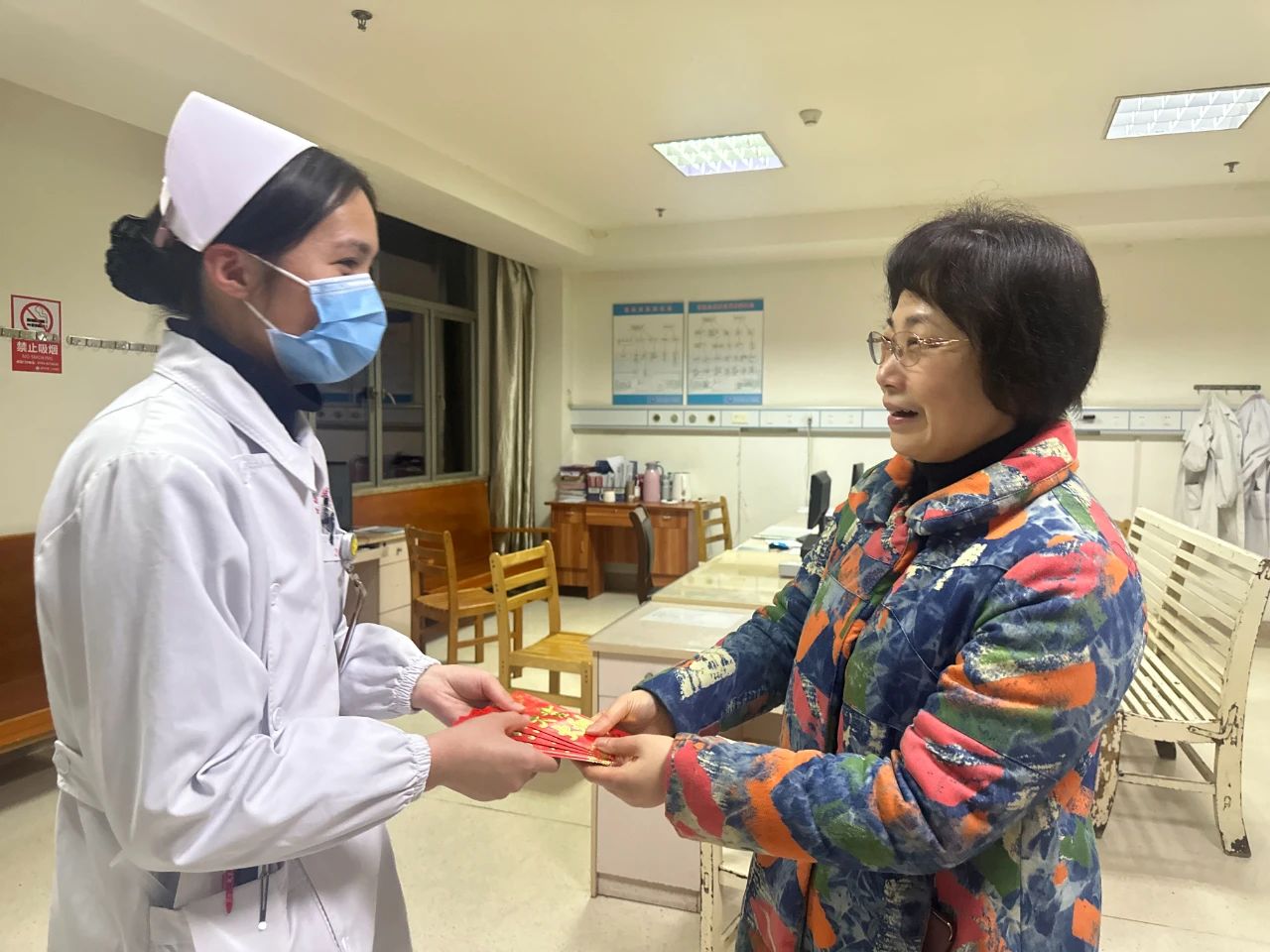 抚州市第一人民医院领导除夕暖心慰问坚守一线职工 抚州市第一人民医院领导除夕暖心慰问坚守一线职工