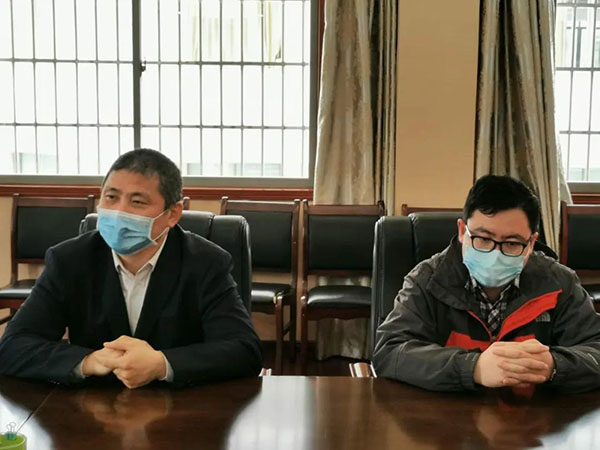 柔性引进高端人才——“王炸”专家组合签约 柔性引进高端人才——“王炸”专家组合签约