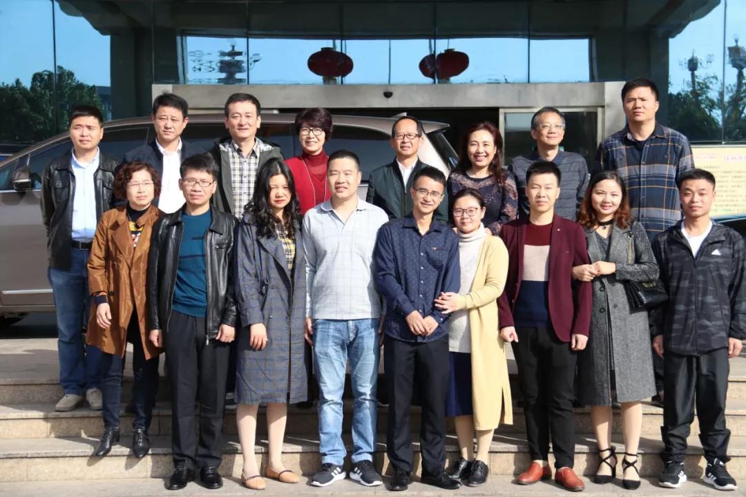 【技术了得！】医院赴突尼斯援外医疗队员填补当地医疗技术空白