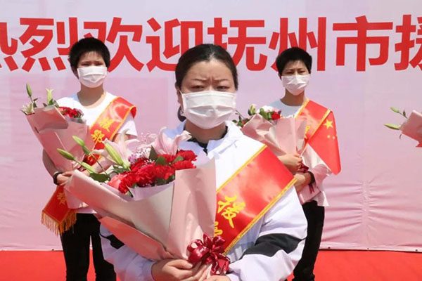 ?平安凯旋!春暖花开迎接最美的你们! ?平安凯旋!春暖花开迎接最美的你们!