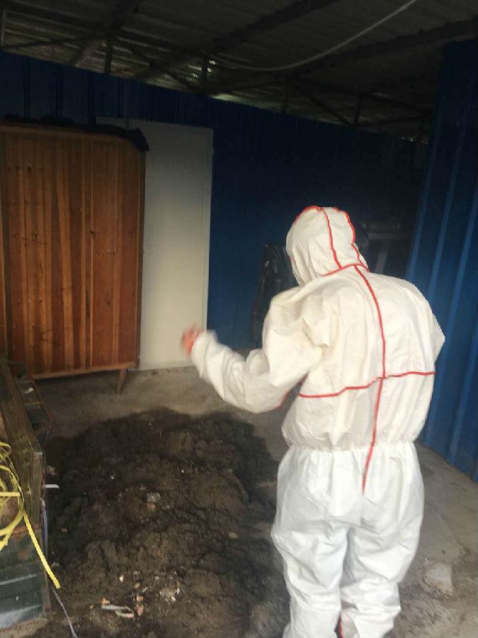 发扬优良作风 克服炎热天气保障系统正常运转 发扬优良作风 克服炎热天气保障系统正常运转