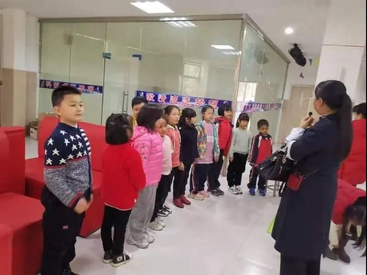 走进校园 关爱儿童 关注孩子未来